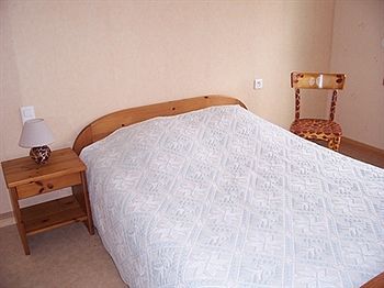 Hotel Le Relais Du Coustoubi Campouriez Екстер'єр фото