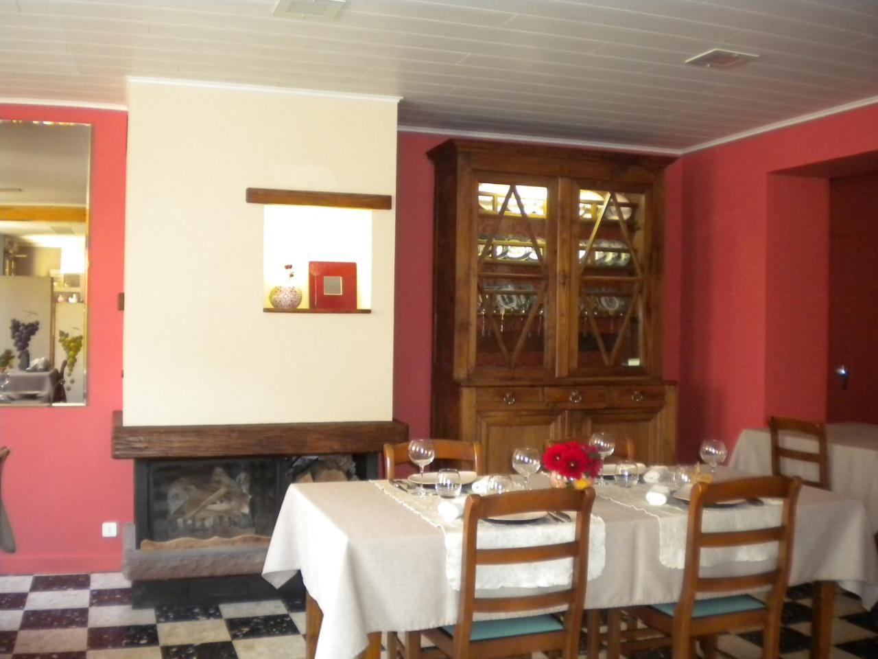 Hotel Le Relais Du Coustoubi Campouriez Екстер'єр фото